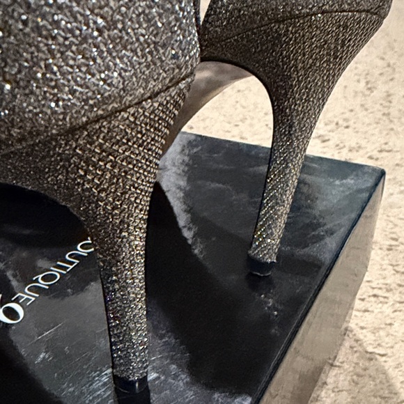 Nina Glittering Silver Heels - Picture 4 of 7
